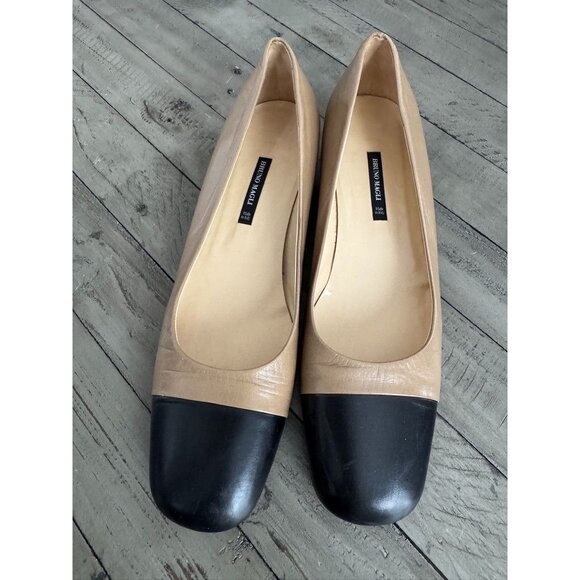 Bruno Magli Black and Tan leather flats Size 41.5 - Picture 1 of 7